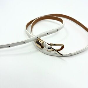 Elegant White Leather Belt with Gold Buckle